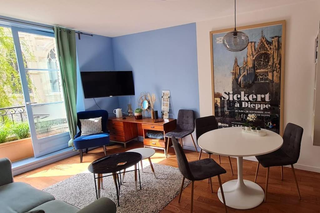 Appartement Calme Centre-Ville. ディエップ エクステリア 写真